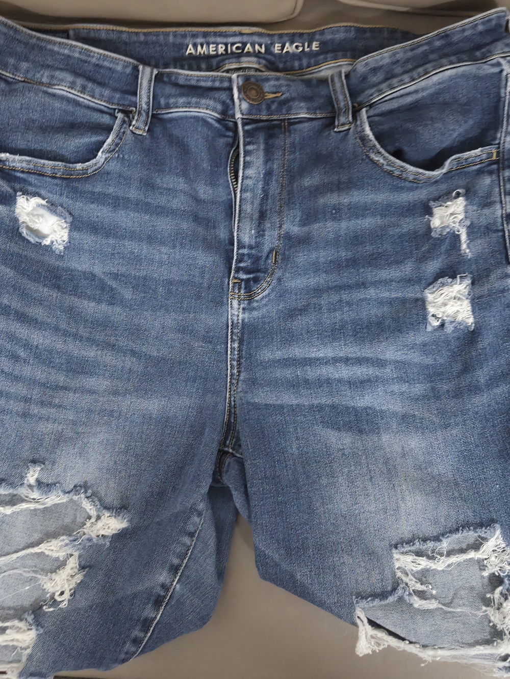 American Eagle Outfitters Distressed High-Rise Medium Blue Jeans
